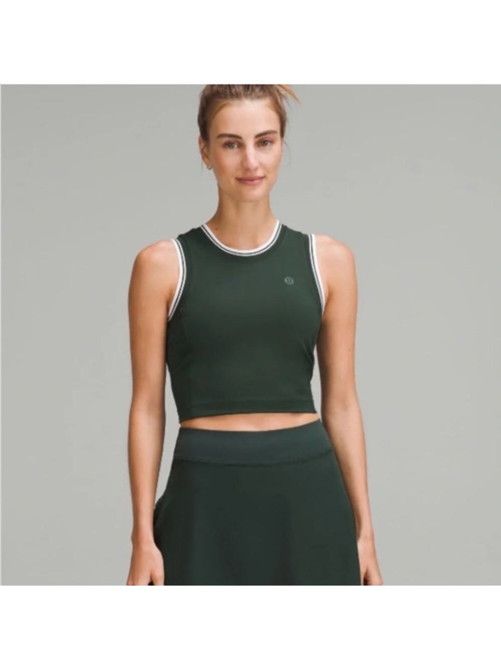 Lululemon Size 6 Varsity Scoop Neck Cropped Tennis Tank, Legacy Green